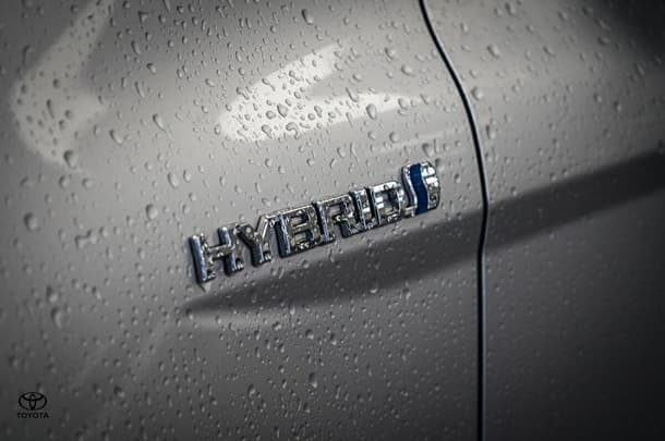 2019 Toyota Camry Hybrid Ascent image 9