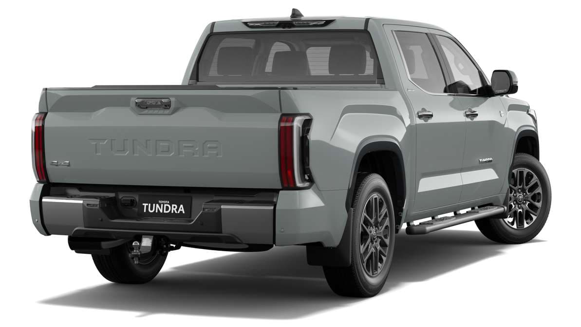 2024 Toyota Tundra Limited Double-Cab Pick-Up image 3