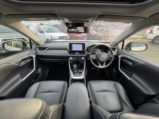 2021 Toyota RAV4 Cruiser 2WD image 19