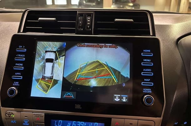 2021 Toyota Prado Kakadu image 25