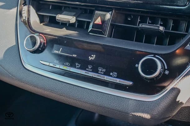 2021 Toyota Corolla Ascent Sport image 21