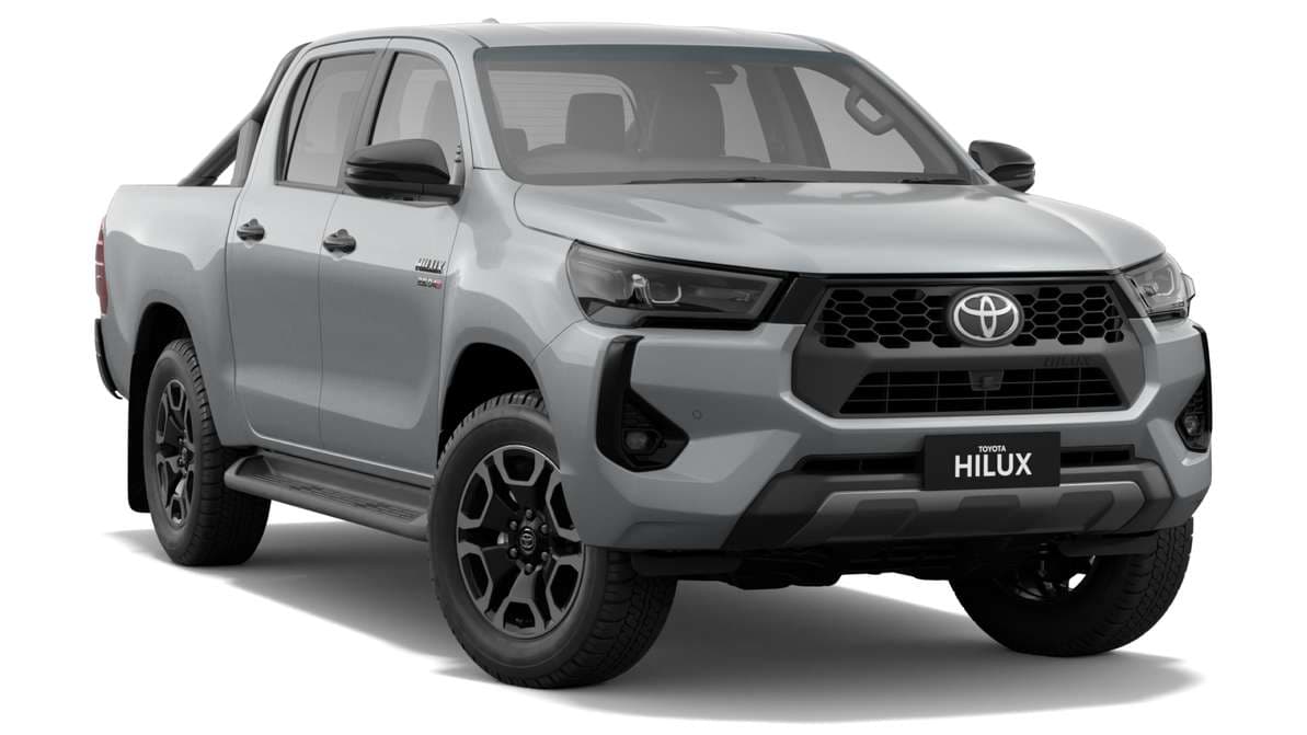 2024 Toyota Hilux 4x4 SR5 Double-Cab Pick-Up Premium Interior image 1
