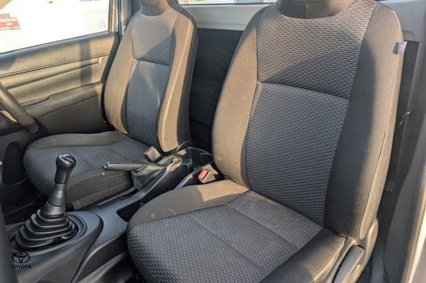 2017 Toyota Hilux Workmate image 12