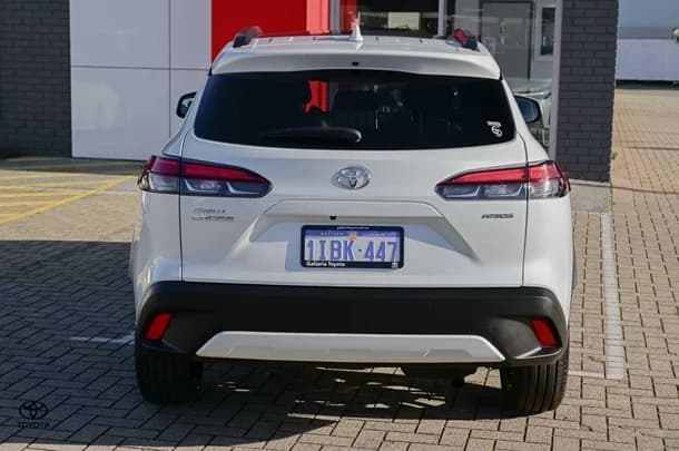 2023 Toyota Corolla Cross Atmos image 5