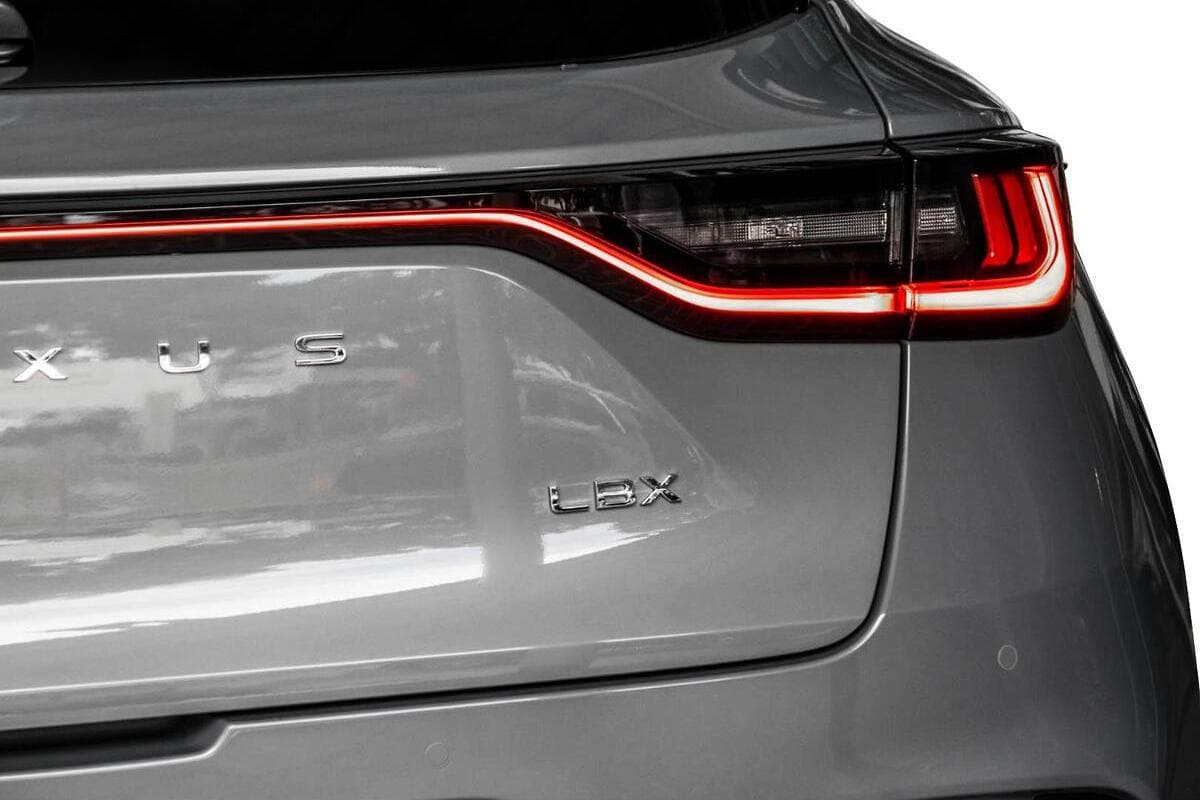 2025 Lexus LBX Sports Luxury Auto 2WD image 19