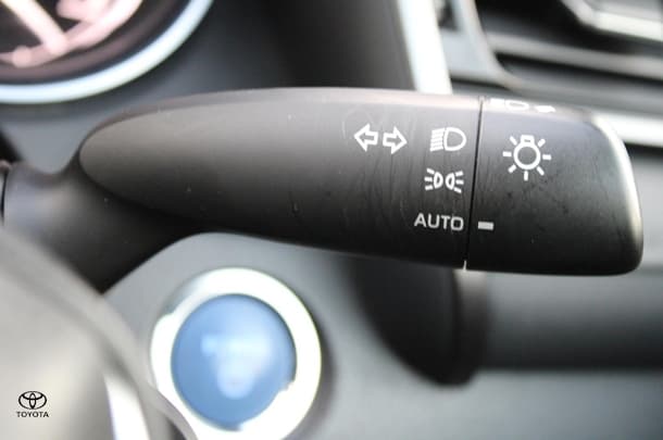 2023 Toyota Camry Hybrid SL image 34