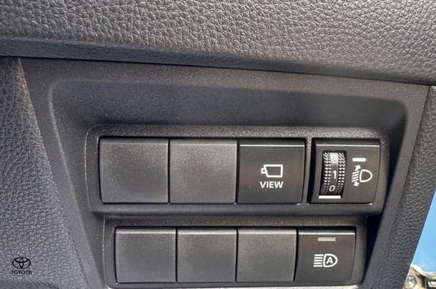 2022 Toyota Yaris Cross Hybrid GXL image 21