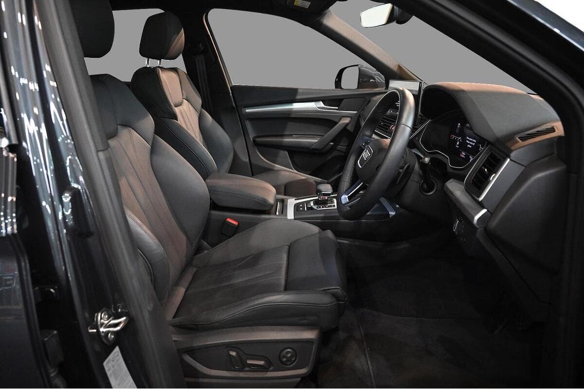 2025 Audi Q5 45 TFSI Sport Auto quattro ultra MY25 image 6