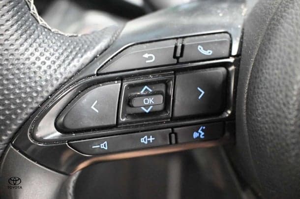 2022 Toyota Yaris Cross Hybrid GR-S image 15