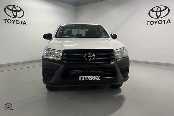2024 Toyota Hilux Workmate image 2