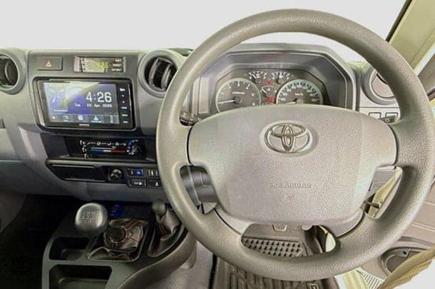 2022 Toyota LANDCRUISER MILITARY WorkMate image 18