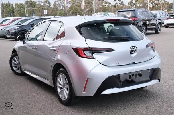 2023 Toyota Corolla Ascent Sport image 2