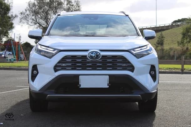2024 Toyota RAV4 Hybrid GXL AWD image 4