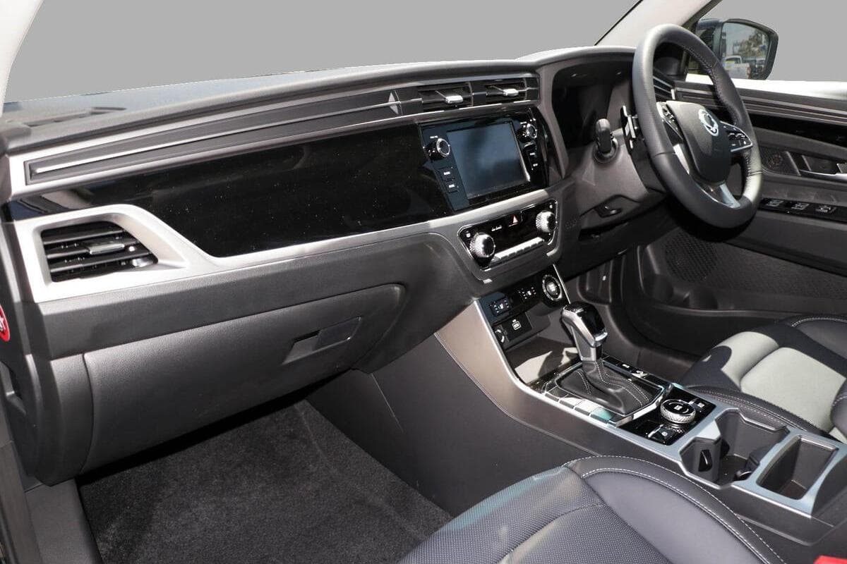 2024 SsangYong Korando Ultimate LTD Auto 2WD MY23 image 5