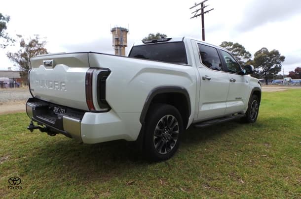 2024 Toyota Tundra Limited image 6