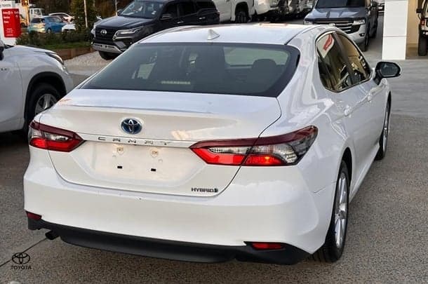 2023 Toyota Camry Hybrid Ascent image 7