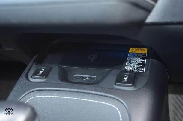 2018 Toyota Corolla ZR image 18