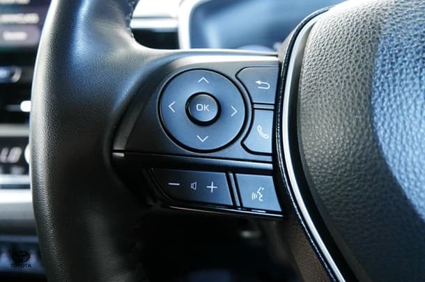 2023 Toyota Corolla Cross HV Atmos image 17