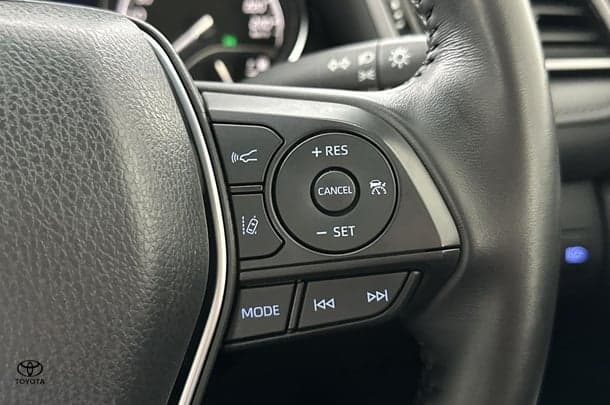 2023 Toyota Camry Hybrid Ascent Sport image 25
