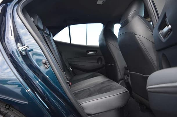 2018 Toyota Corolla ZR image 22