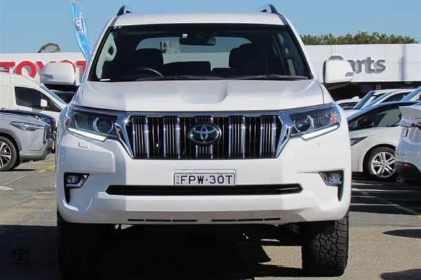 2020 Toyota Prado GXL image 2