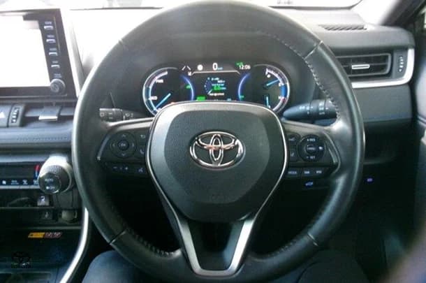 2022 Toyota RAV4 XSE image 17