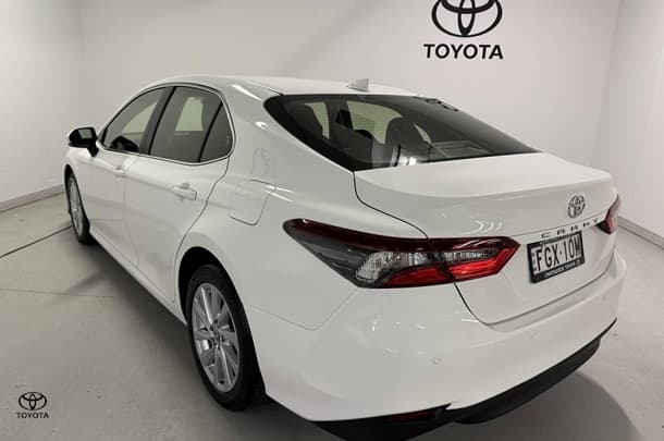2024 Toyota Camry Ascent image 7