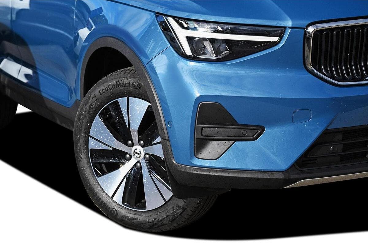 2024 Volvo XC40 Plus B4 Auto MY25 image 16