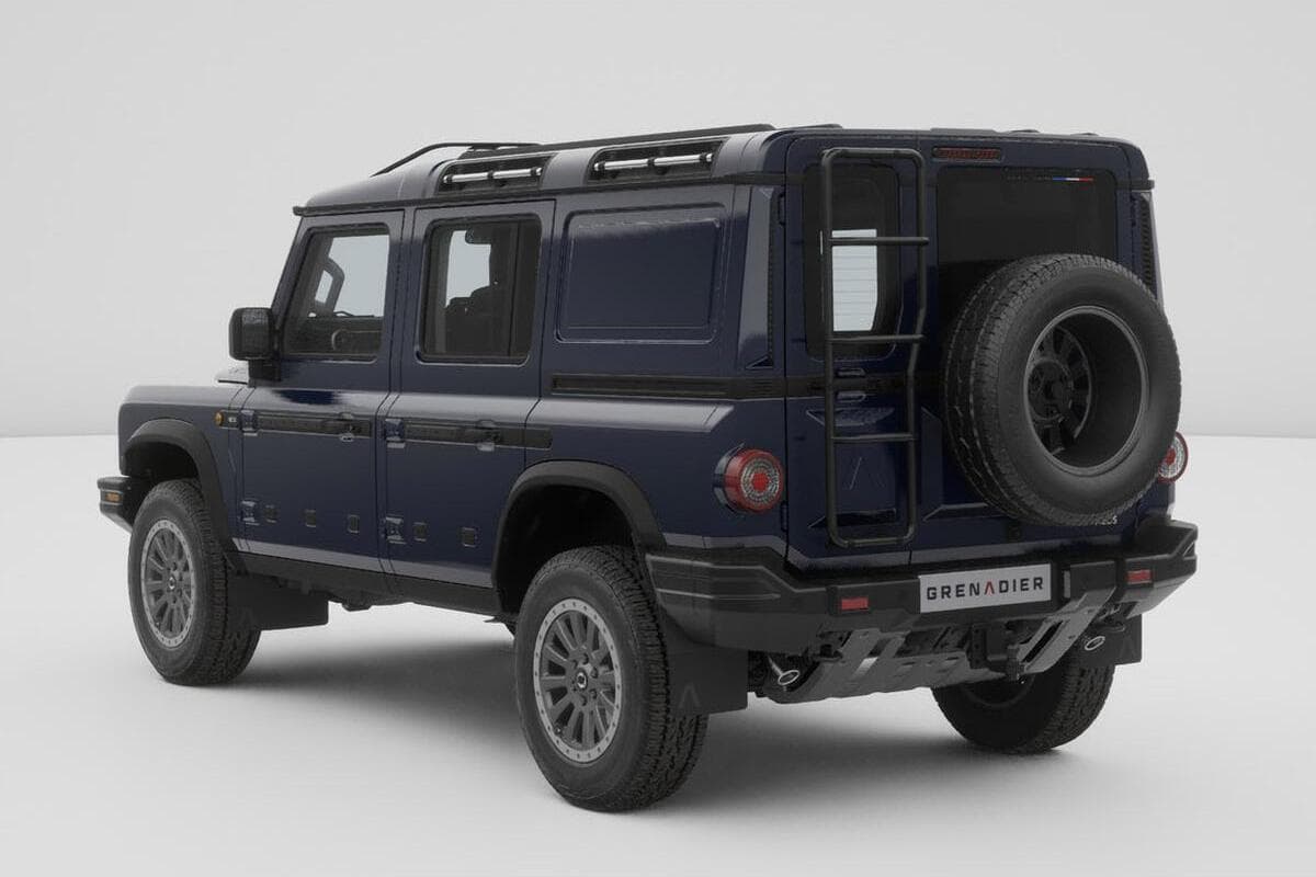 2025 INEOS Grenadier Utility Wagon Fieldmaster Edition Auto 4x4 MY25 image 2