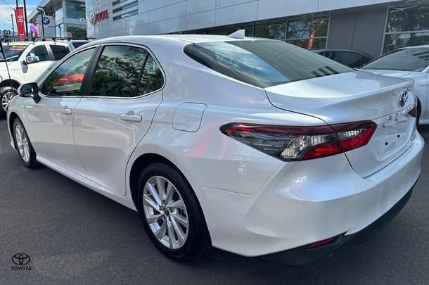 2022 Toyota Camry Hybrid Ascent image 6
