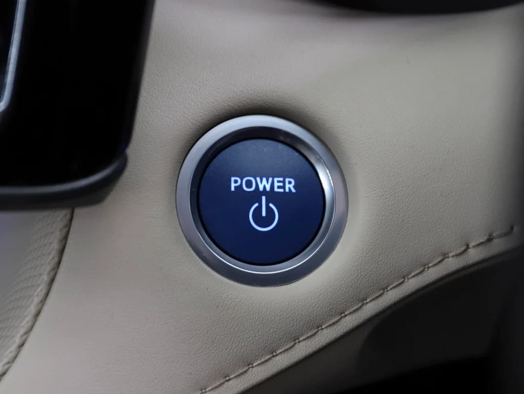 2021 Toyota Kluger Hybrid AWD GRANDE image 17
