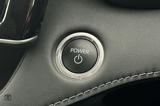 2024 Toyota Kluger Hybrid AWD GRANDE image 21