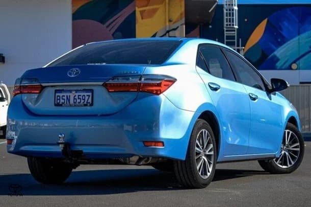 2016 Toyota Corolla Sedan SX image 2