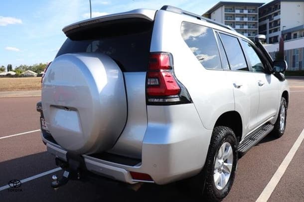 2021 Toyota Prado GXL image 8