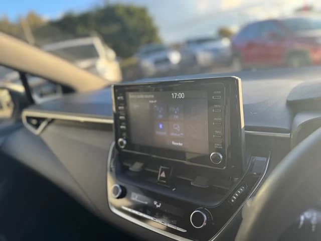 2019 Toyota Corolla Hatch Ascent Sport image 12