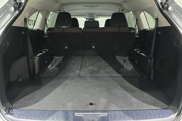 2022 Toyota Kluger GX-2WD image 33