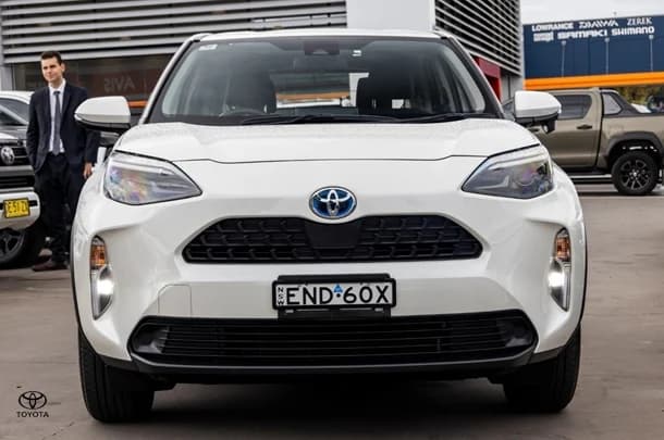 2020 Toyota Yaris Cross Hybrid GX image 5