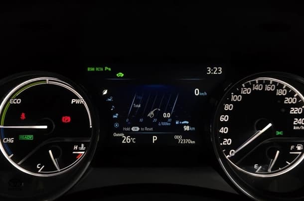 2020 Toyota Camry Hybrid SL image 16