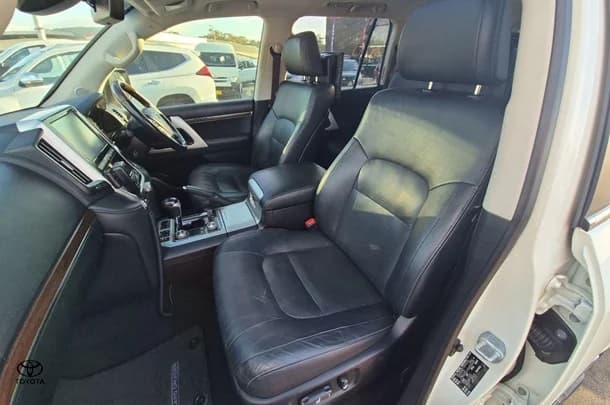 2021 Toyota Landcruiser Sahara image 25