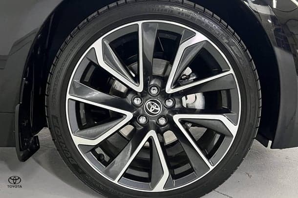 2023 Toyota Corolla ZR image 5