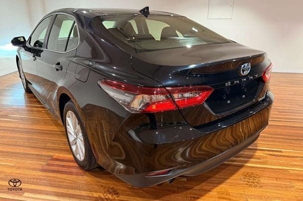 2024 Toyota Camry Hybrid Ascent image 2