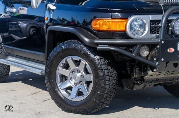 2016 Toyota FJ Cruiser FJ Cruiser image 6