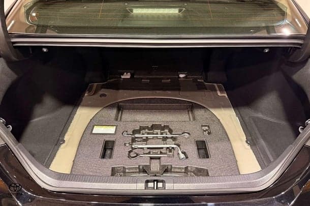 2024 Toyota Camry Hybrid Ascent image 14