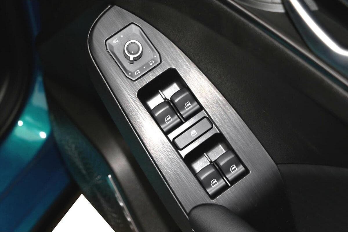 2025 GWM Haval Jolion Lux Hybrid Auto image 19