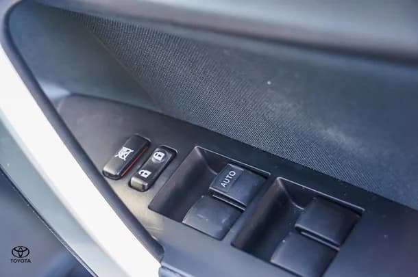 2019 Toyota Corolla Sedan Ascent image 19