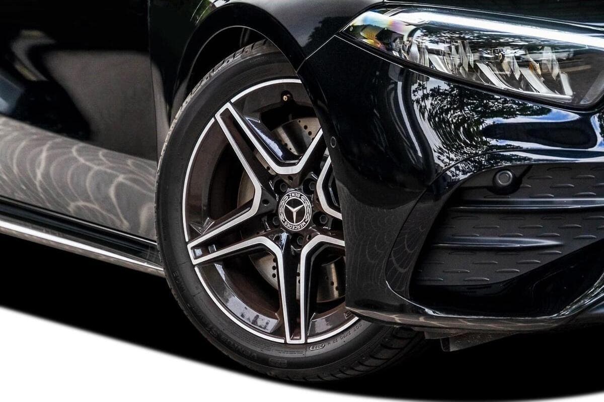 2025 Mercedes-Benz A-Class A250 Auto 4MATIC image 19