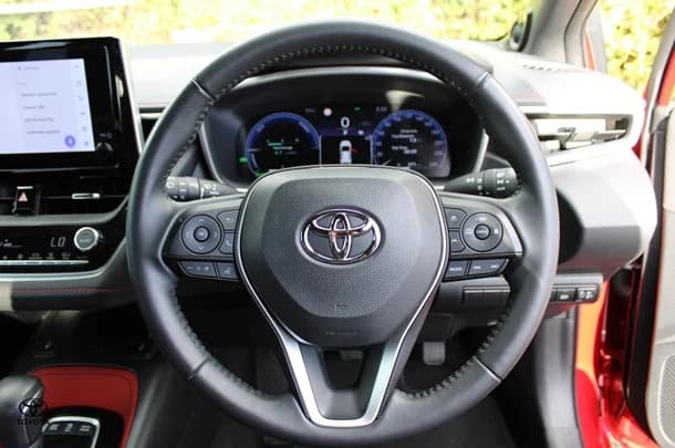 2023 Toyota Corolla Hatch Hybrid ZR image 16