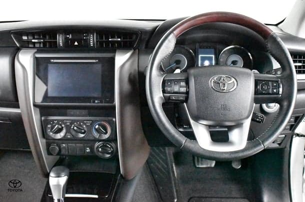 2018 Toyota Fortuner GXL image 5