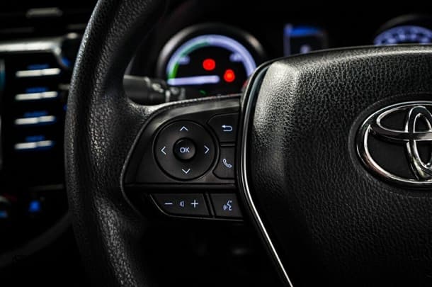 2020 Toyota Camry Hybrid Ascent image 17