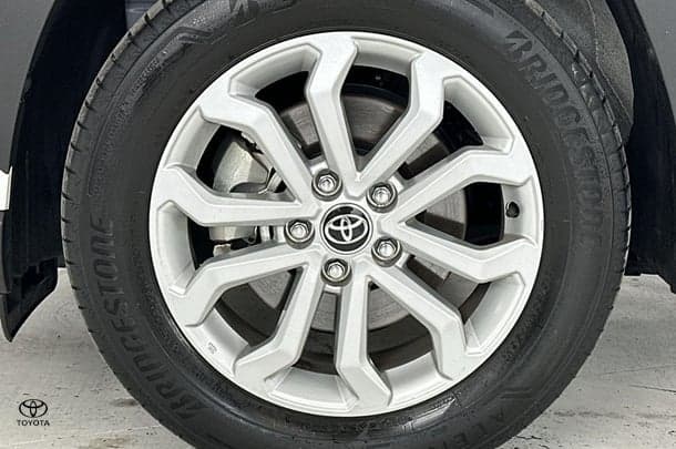 2022 Toyota Corolla Cross Petrol GX image 10